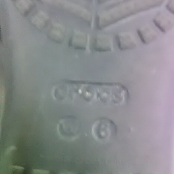 Crocs iconic comfort flip flop women's size 6 - Picture 5 of 5